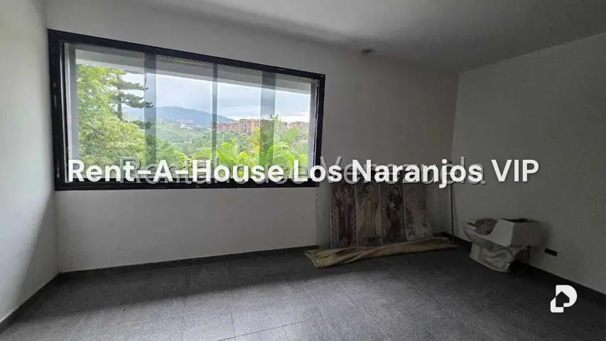 House in Colinas de Tamanaco, Caracas – 8
