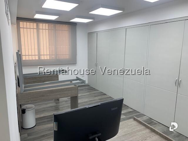 Apartamento en Los Palos Grandes, Caracas – 10