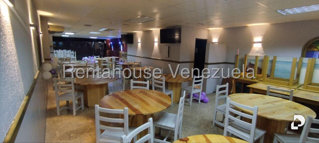 Local comercial en La Urbina, Caracas – 22