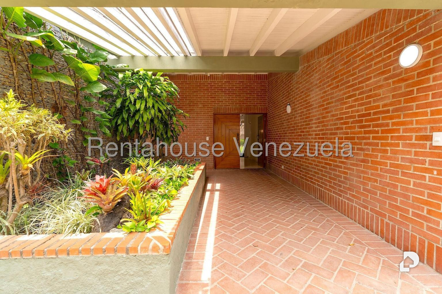 Casa en La Lagunita Country Club, Caracas