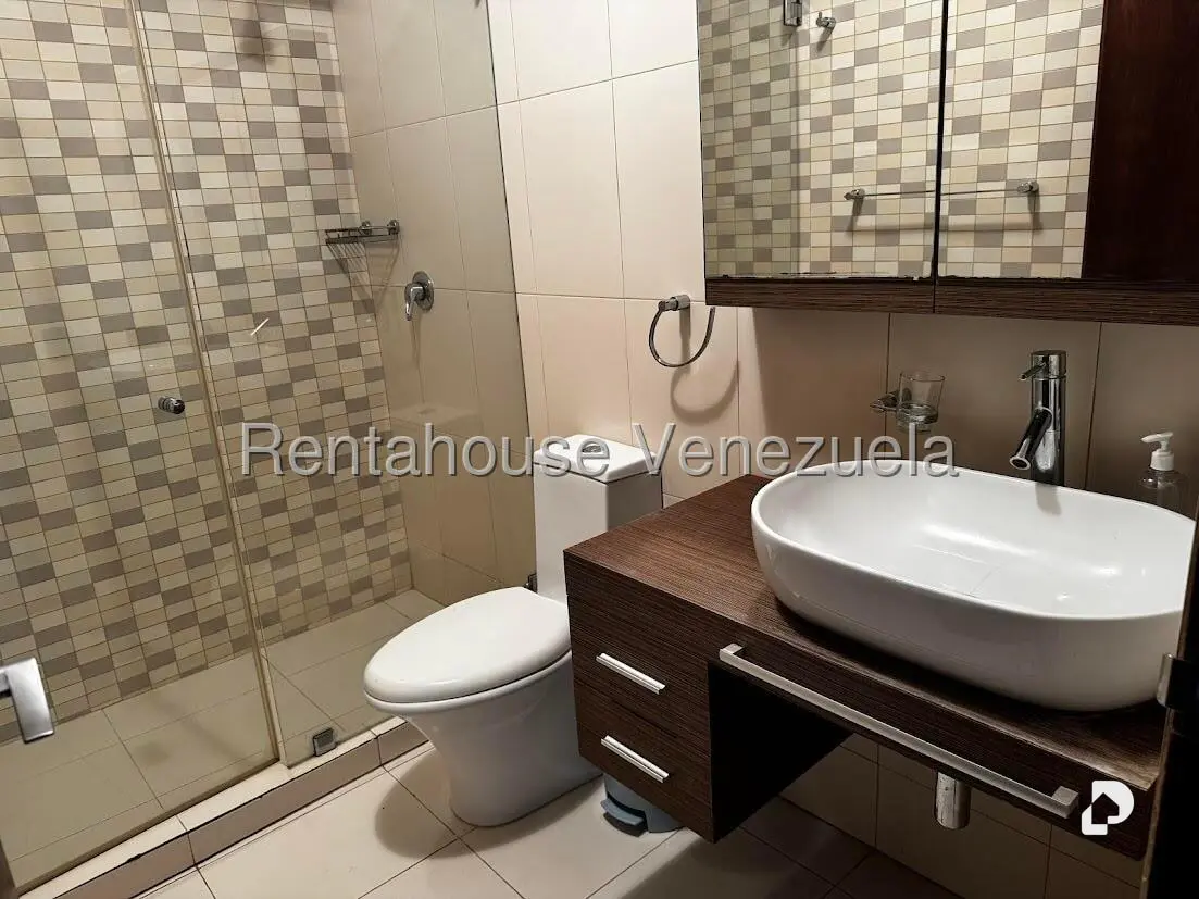 Apartamento en Lomas de Las Mercedes, Caracas – 27