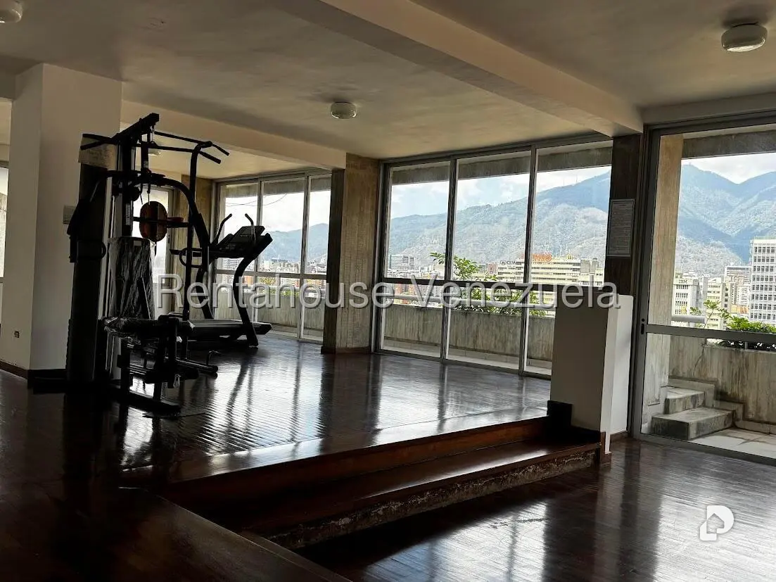 Apartamento en Lomas de Las Mercedes, Caracas – 29