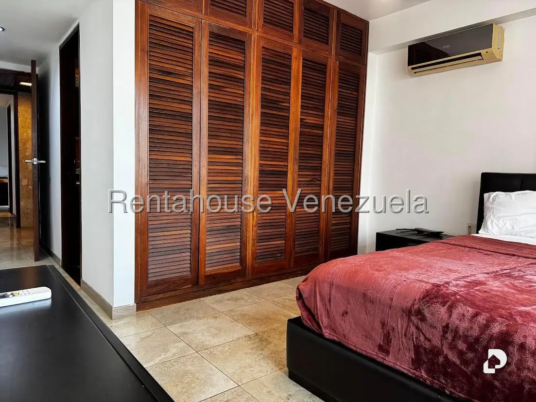 Apartamento en Lomas de Las Mercedes, Caracas – 21
