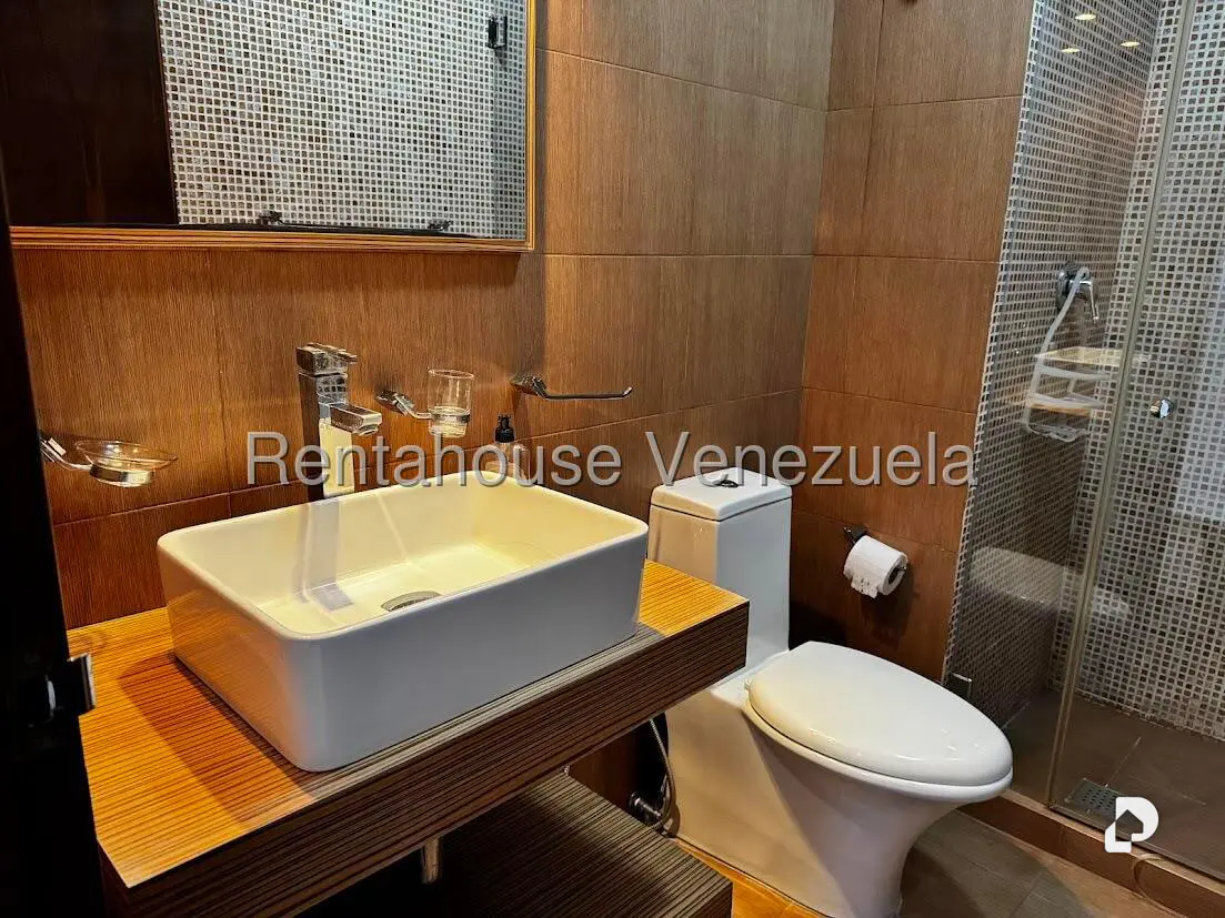 Apartamento en Lomas de Las Mercedes, Caracas – 22