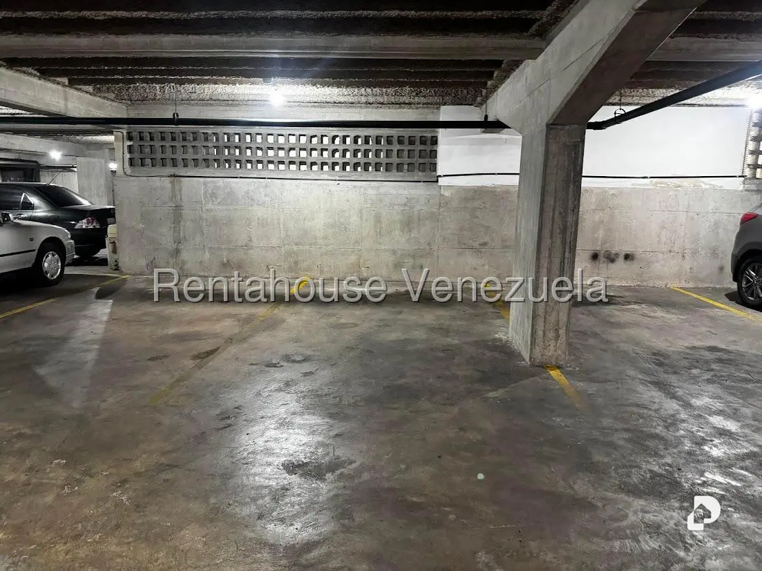 Apartamento en Lomas de Las Mercedes, Caracas – 30