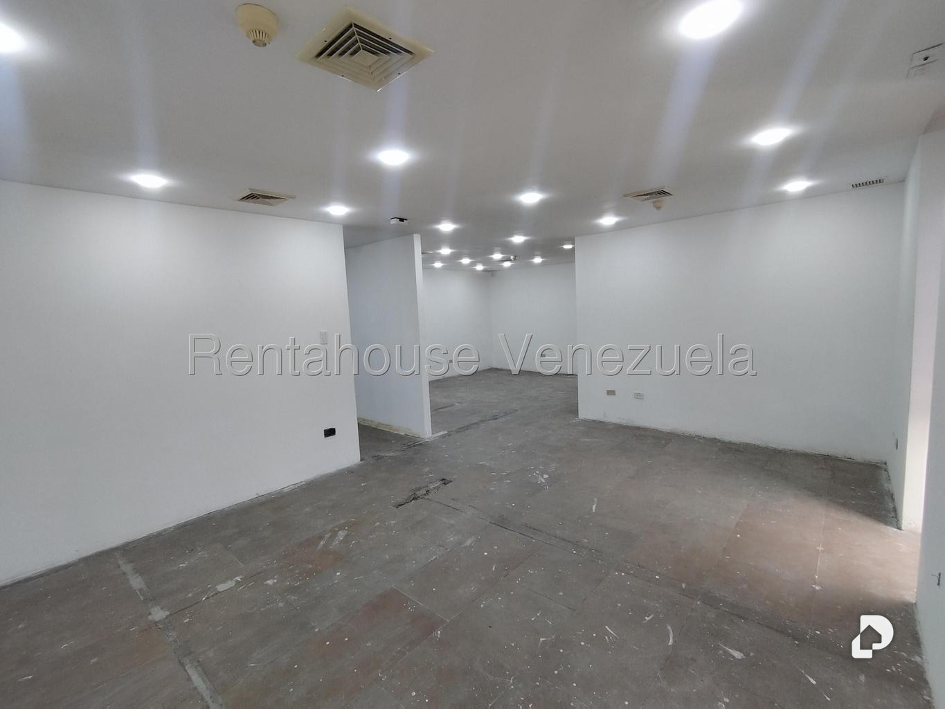 Commercial space in Los Palos Grandes, Caracas – 6