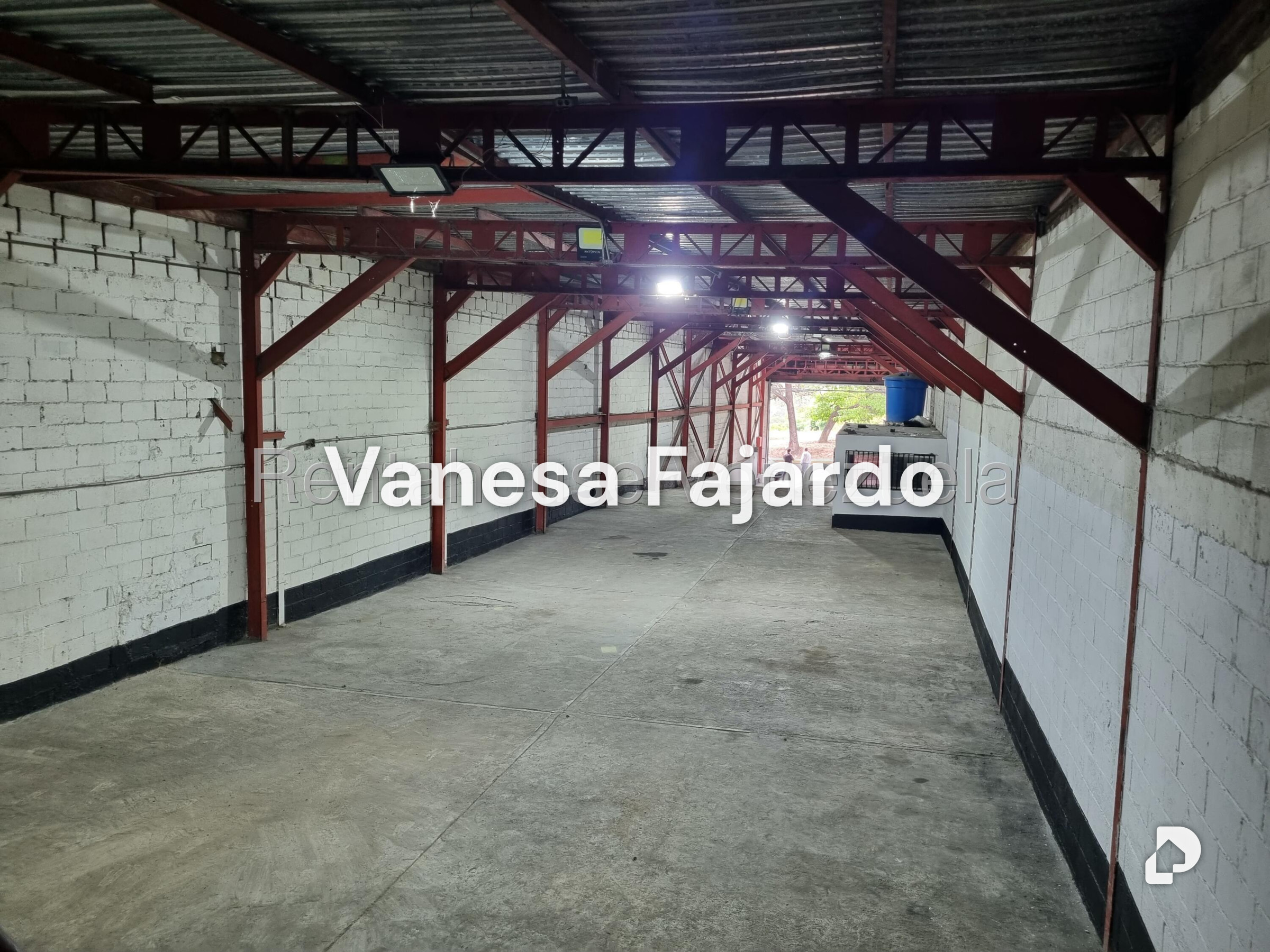 Galpón en La Yaguara, Caracas – 13