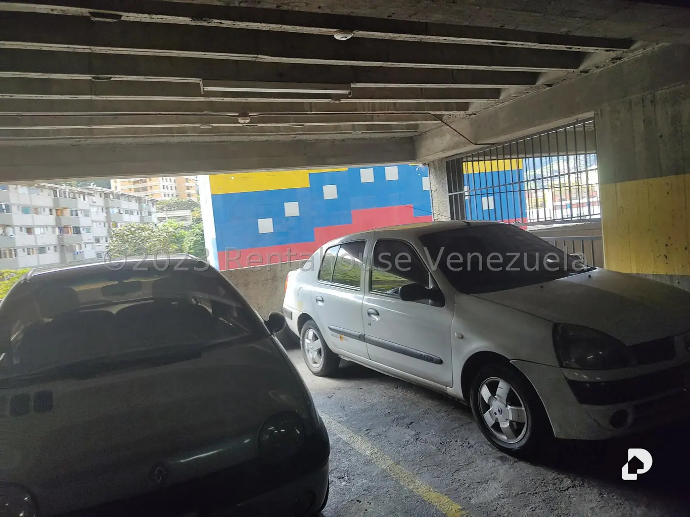 Apartamento en El Paraíso, Caracas – 18