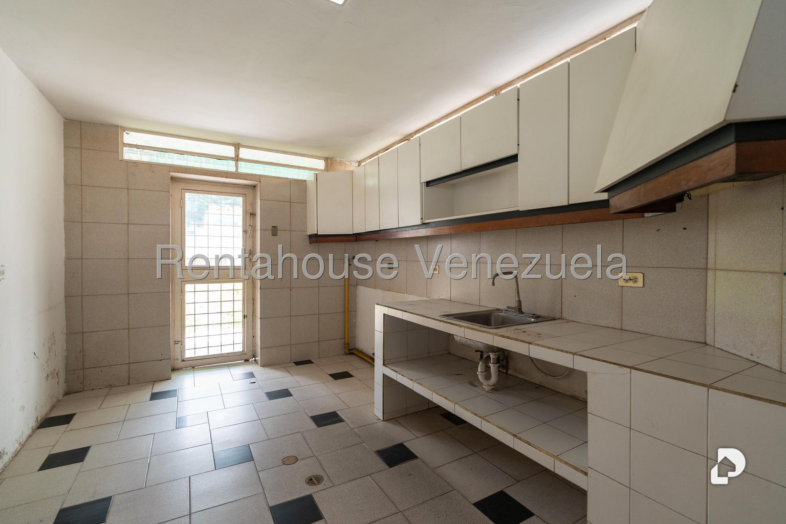 Casa en Chuao, Caracas – 30