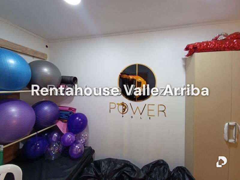 Local comercial en El Recreo, Caracas – 10