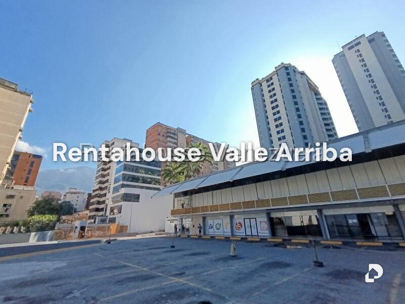Local comercial en El Recreo, Caracas – 1