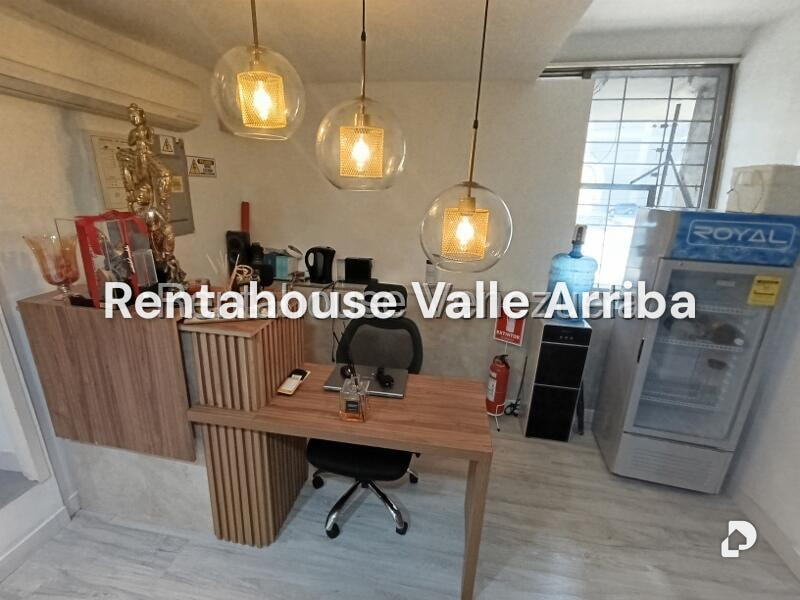 Local comercial en El Recreo, Caracas – 24