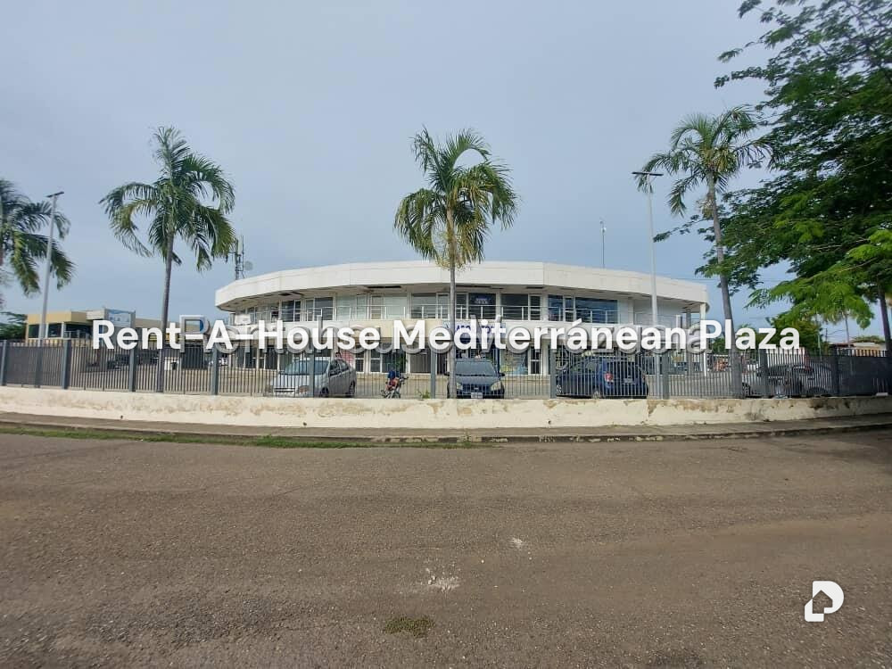 Local comercial en Paraparal, Los Guayos – 1