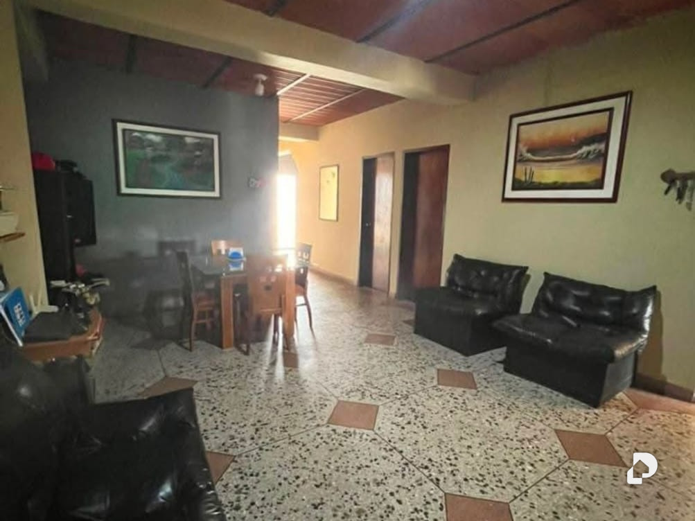 Casa en Santa Inés, Valencia – 3