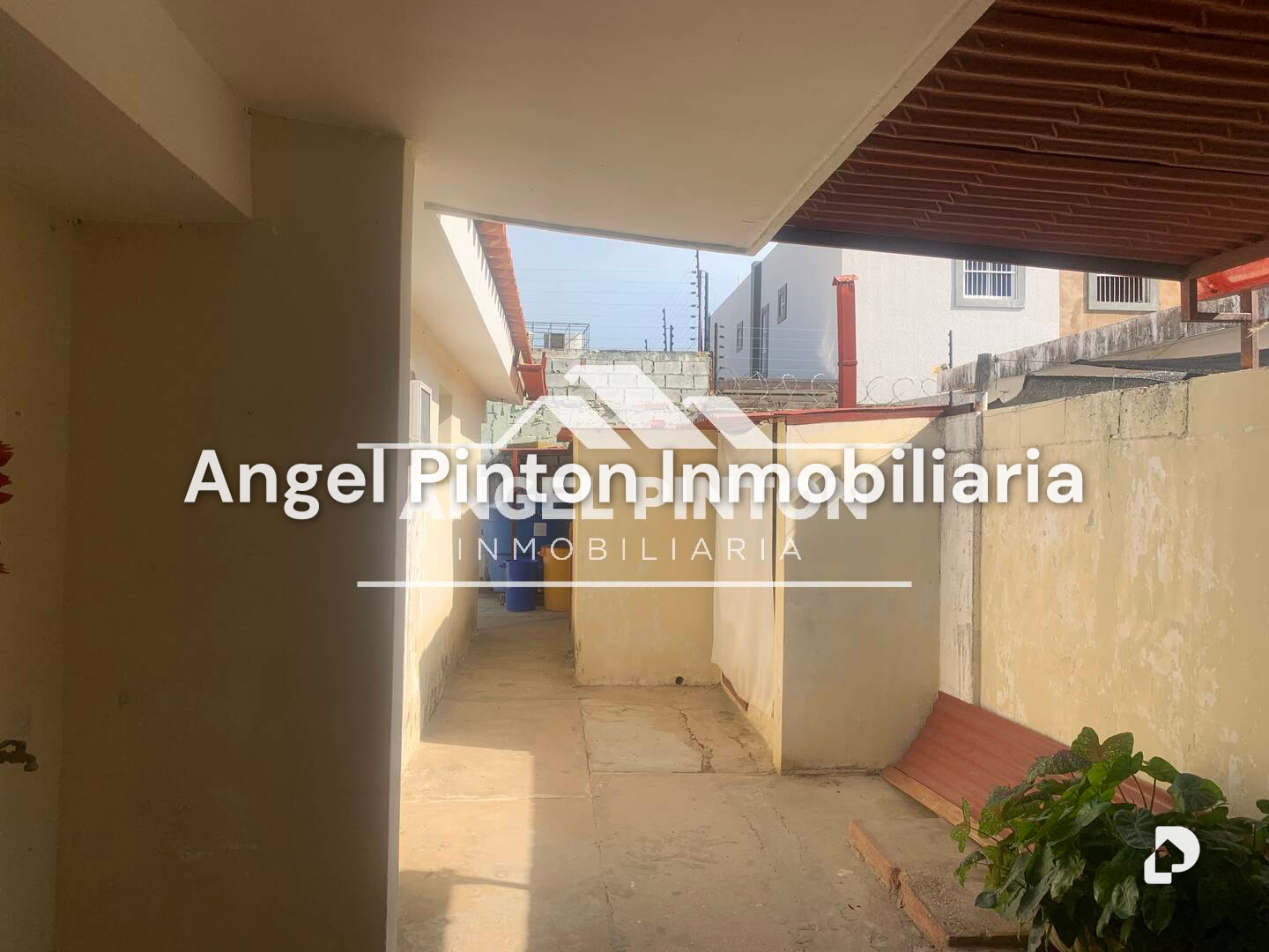 Casa en Altos del Pilar, Maracaibo – 18