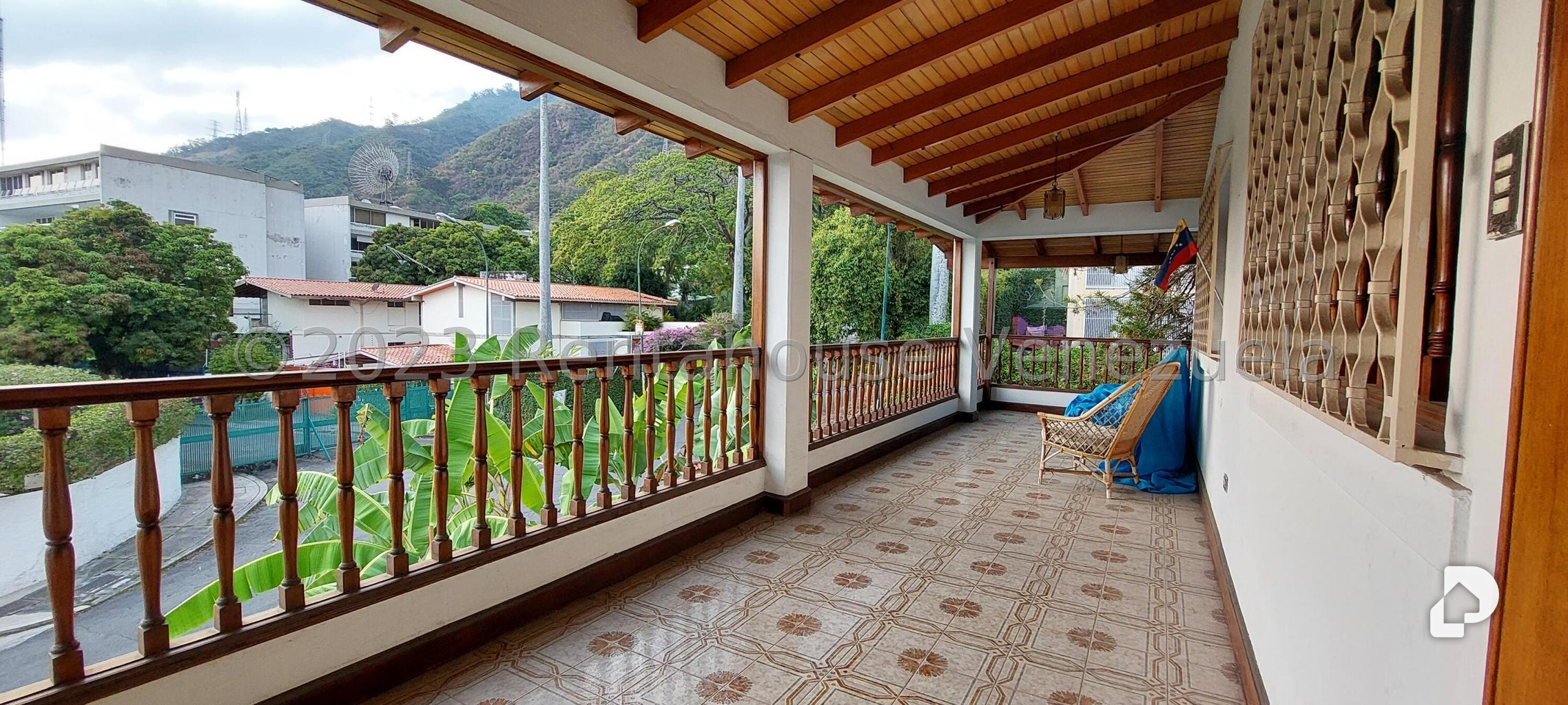 Casa en La Florida, Caracas – 29