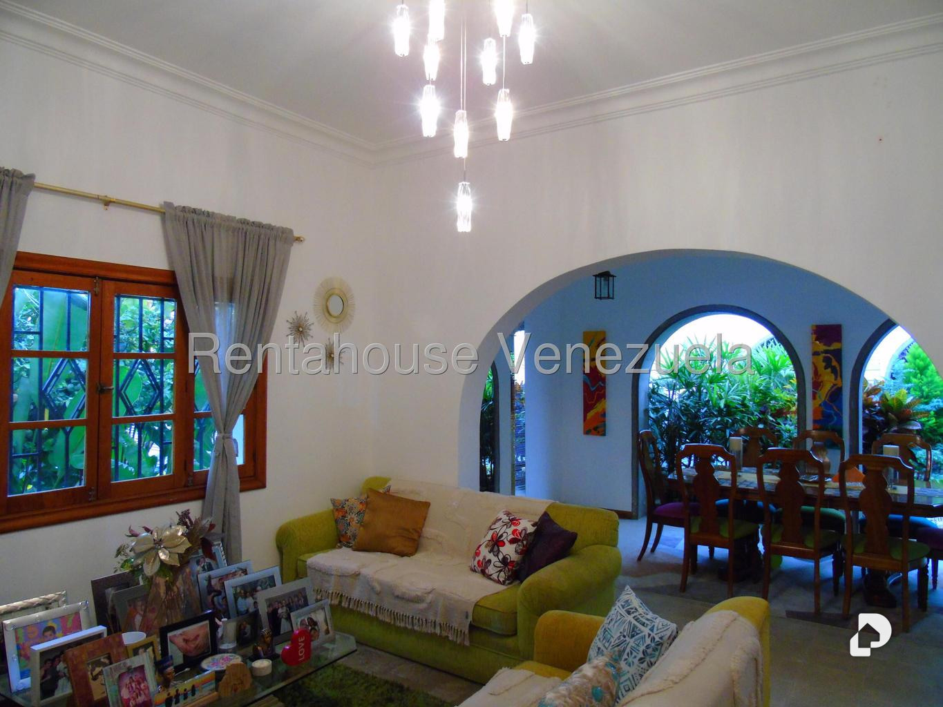 Casa en Altamira, Caracas – 8