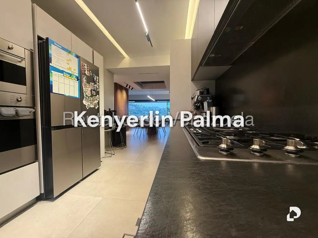 Apartamento en Solar del Hatillo, Caracas – 11