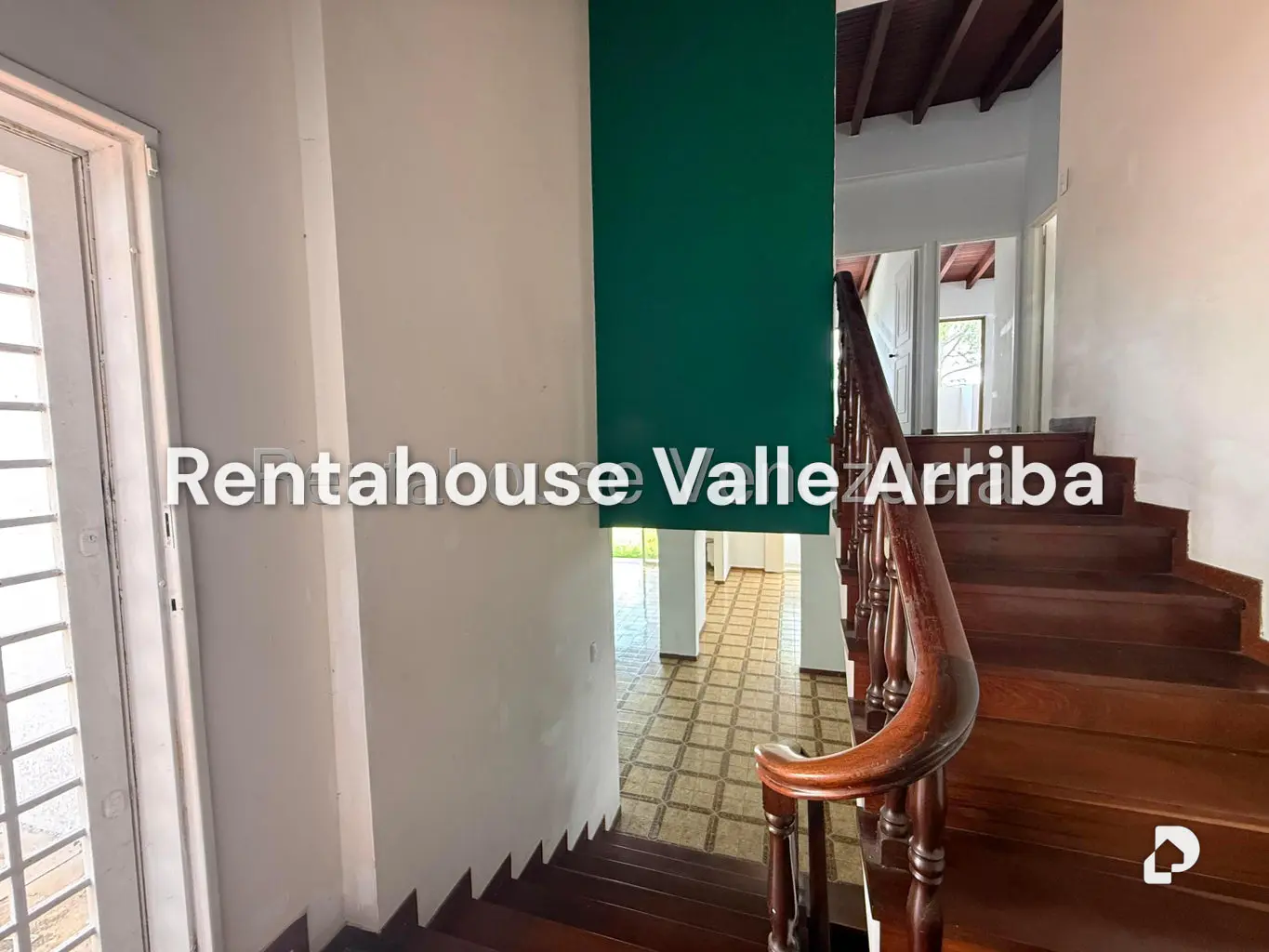 Casa en Alto Prado, Caracas – 17