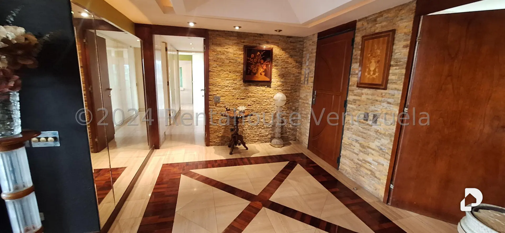 Apartamento en Los Caobos, Caracas – 2