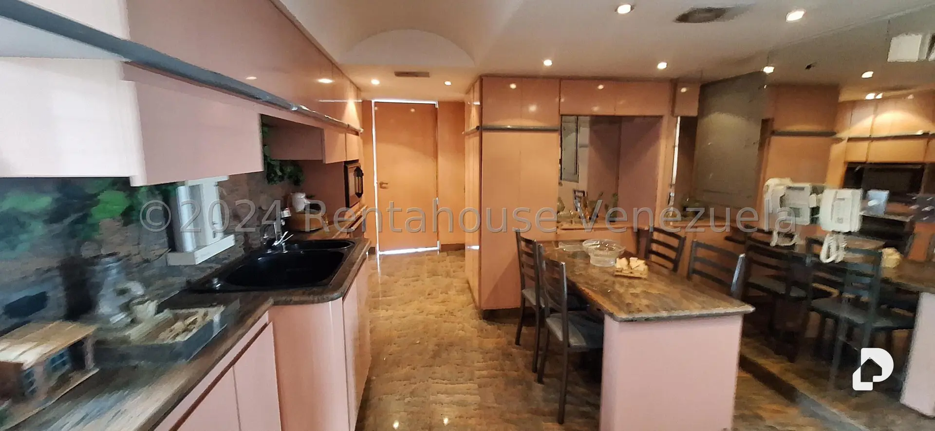 Apartamento en Los Caobos, Caracas – 12