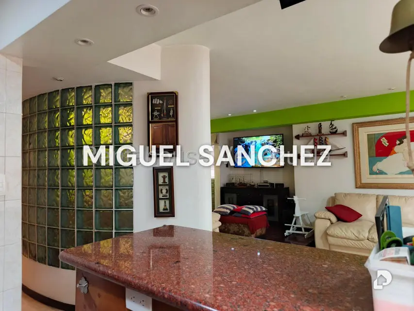 Apartamento en Caracas – 12