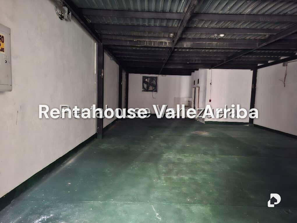 Local comercial en Sarría, Caracas – 4