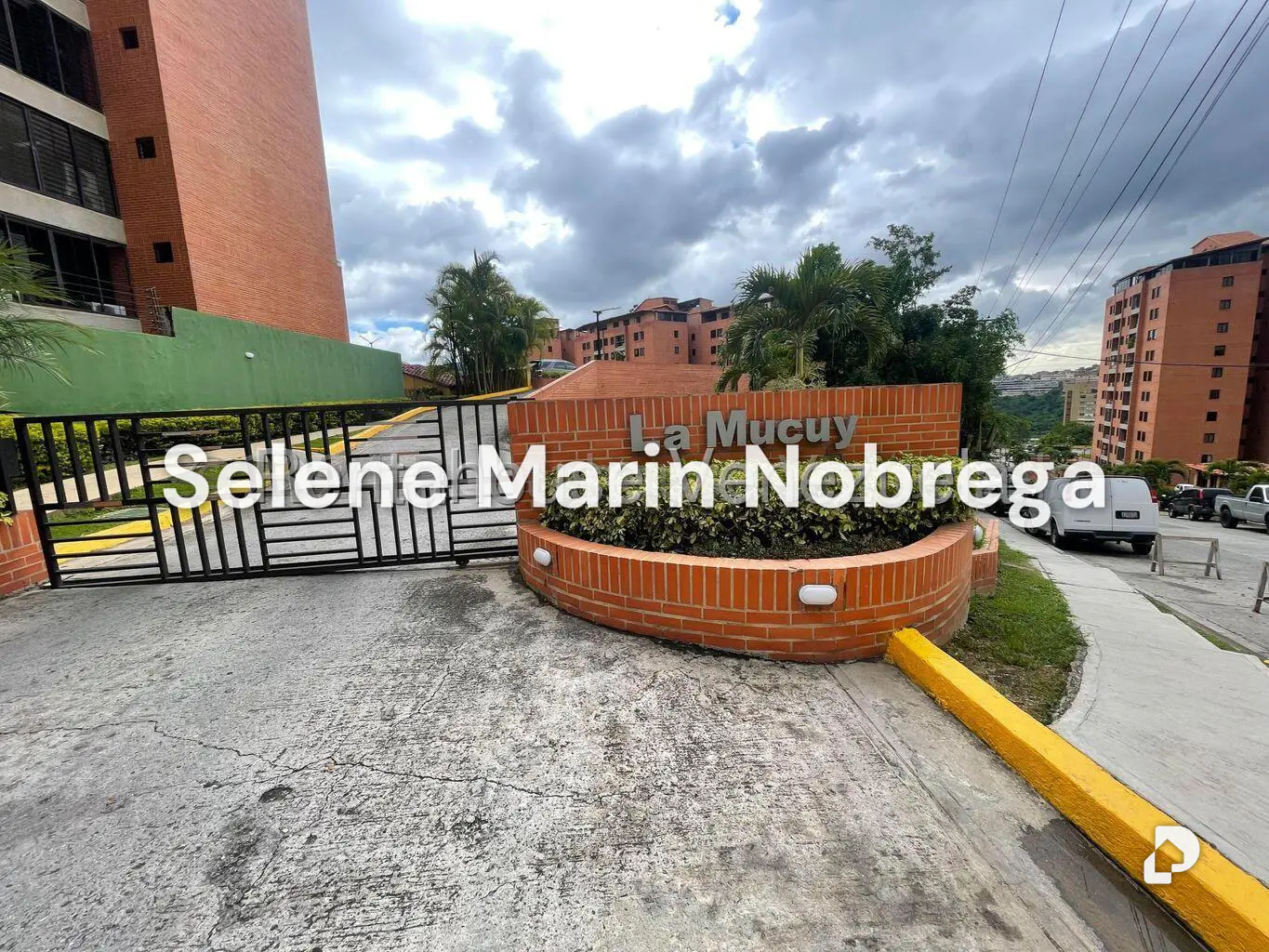 Apartamento en Colinas de La Tahona, Caracas – 2