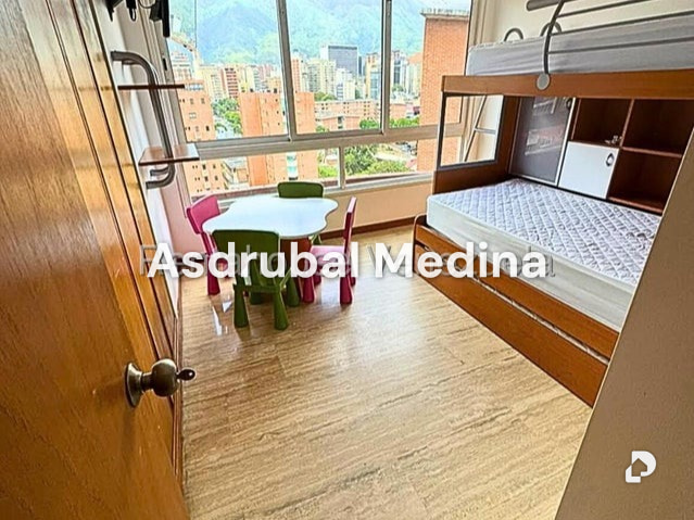 Apartamento en El Rosal, Caracas – 11