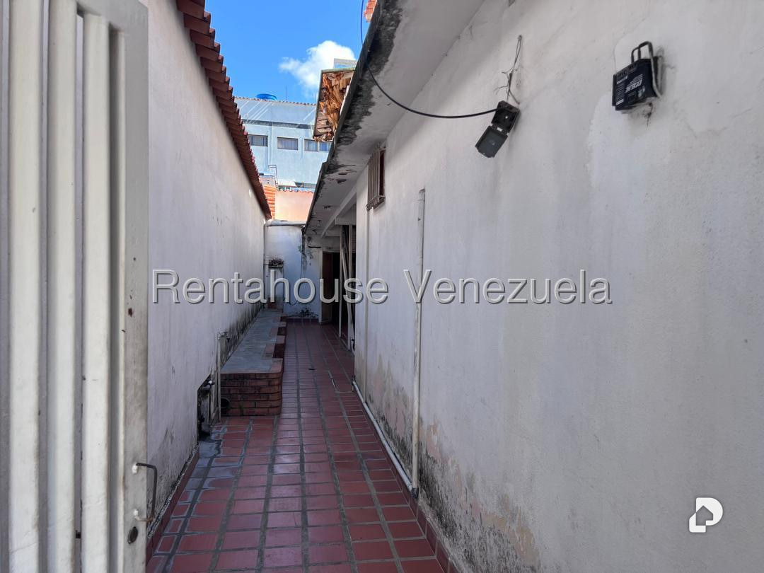 Casa en Avenida Victoria, La Victoria – 7