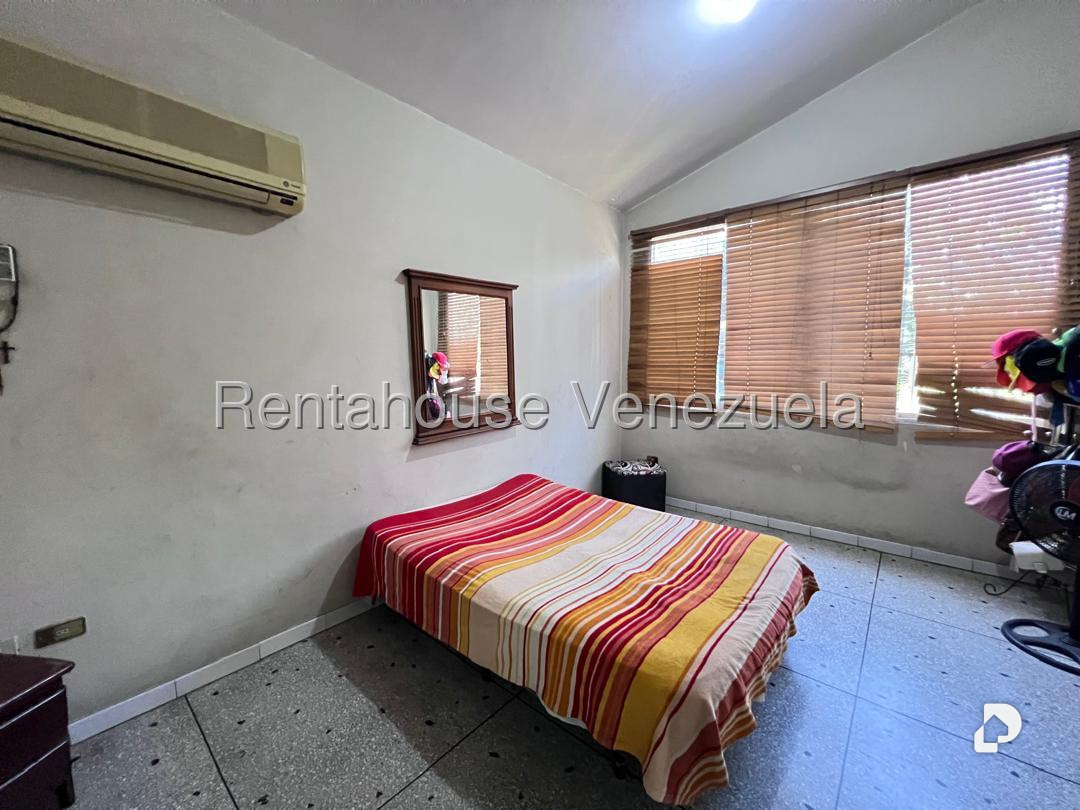 Casa en Avenida Victoria, La Victoria – 27