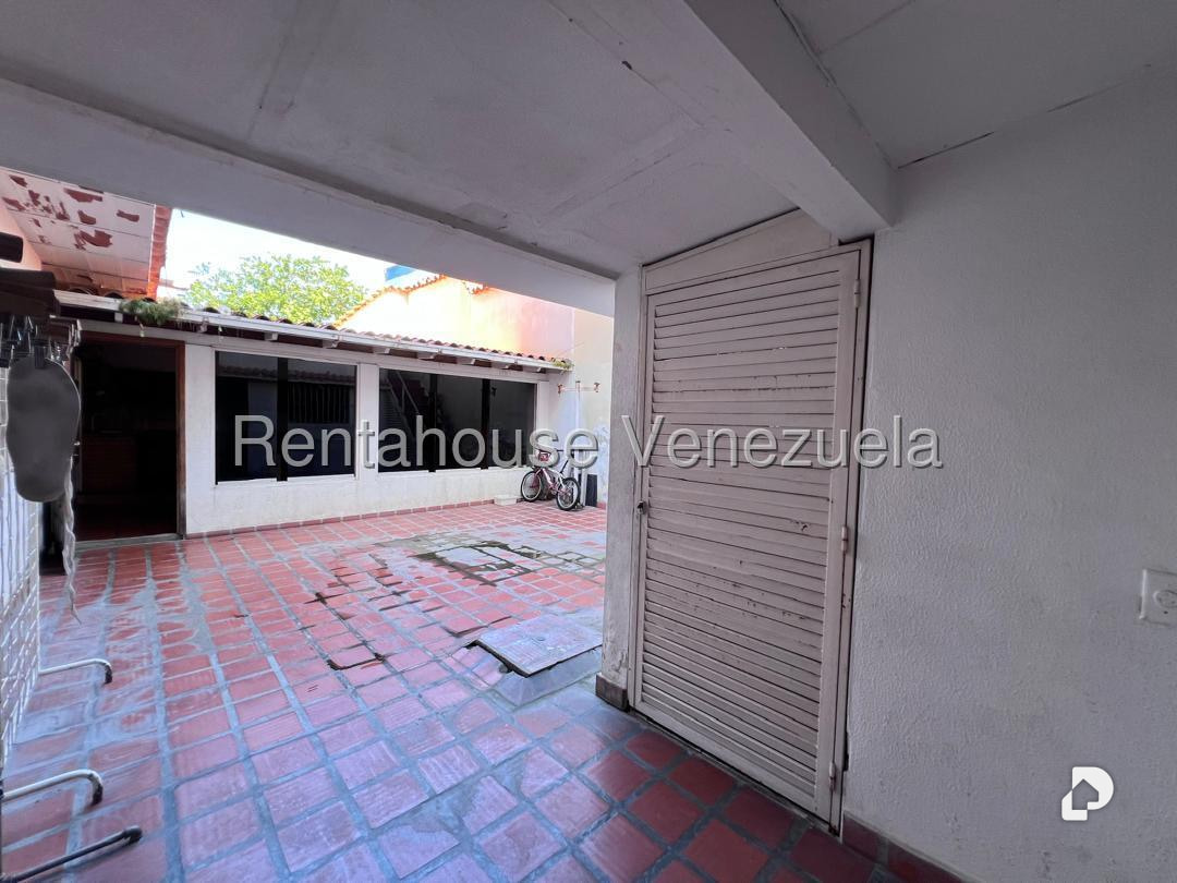 Casa en Avenida Victoria, La Victoria – 24