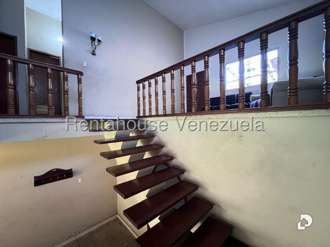 Casa en Avenida Victoria, La Victoria – 19