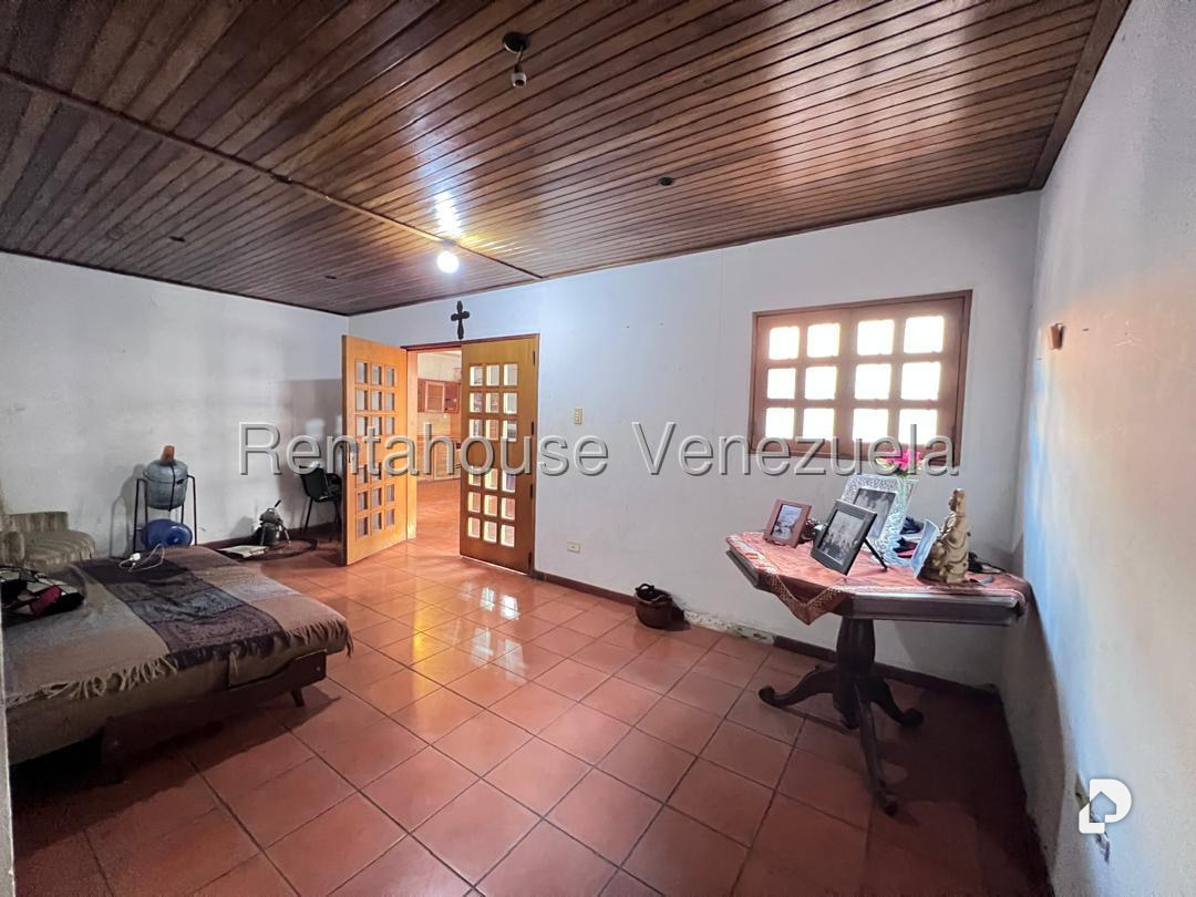 Casa en Avenida Victoria, La Victoria – 13