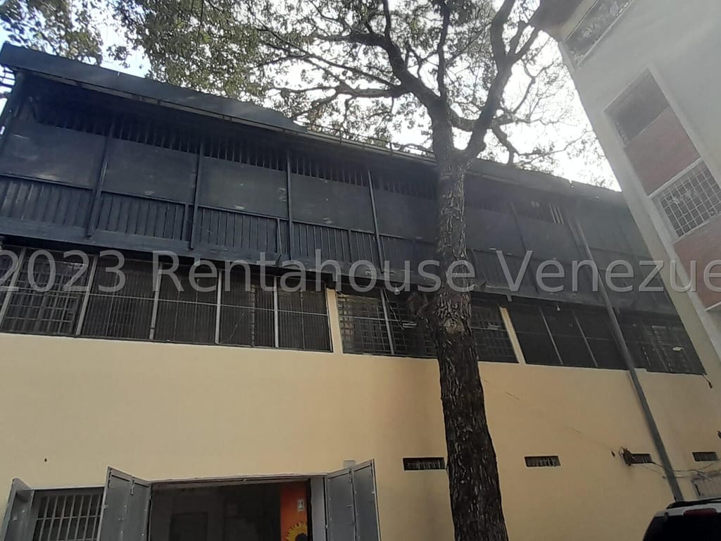 Local comercial en La Campiña, Caracas - 1