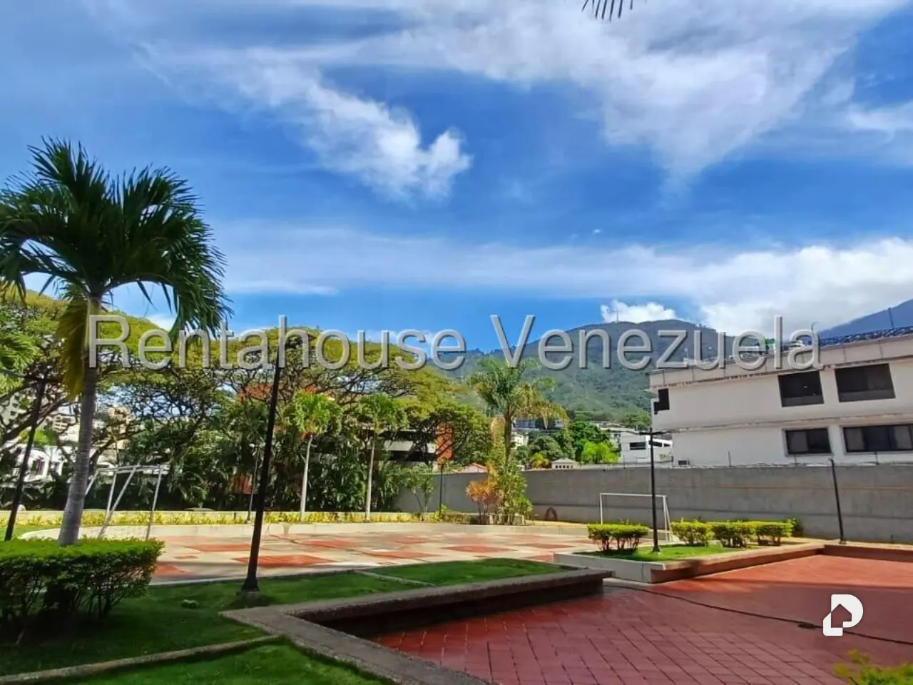 Apartment in La Florida, Caracas – 19