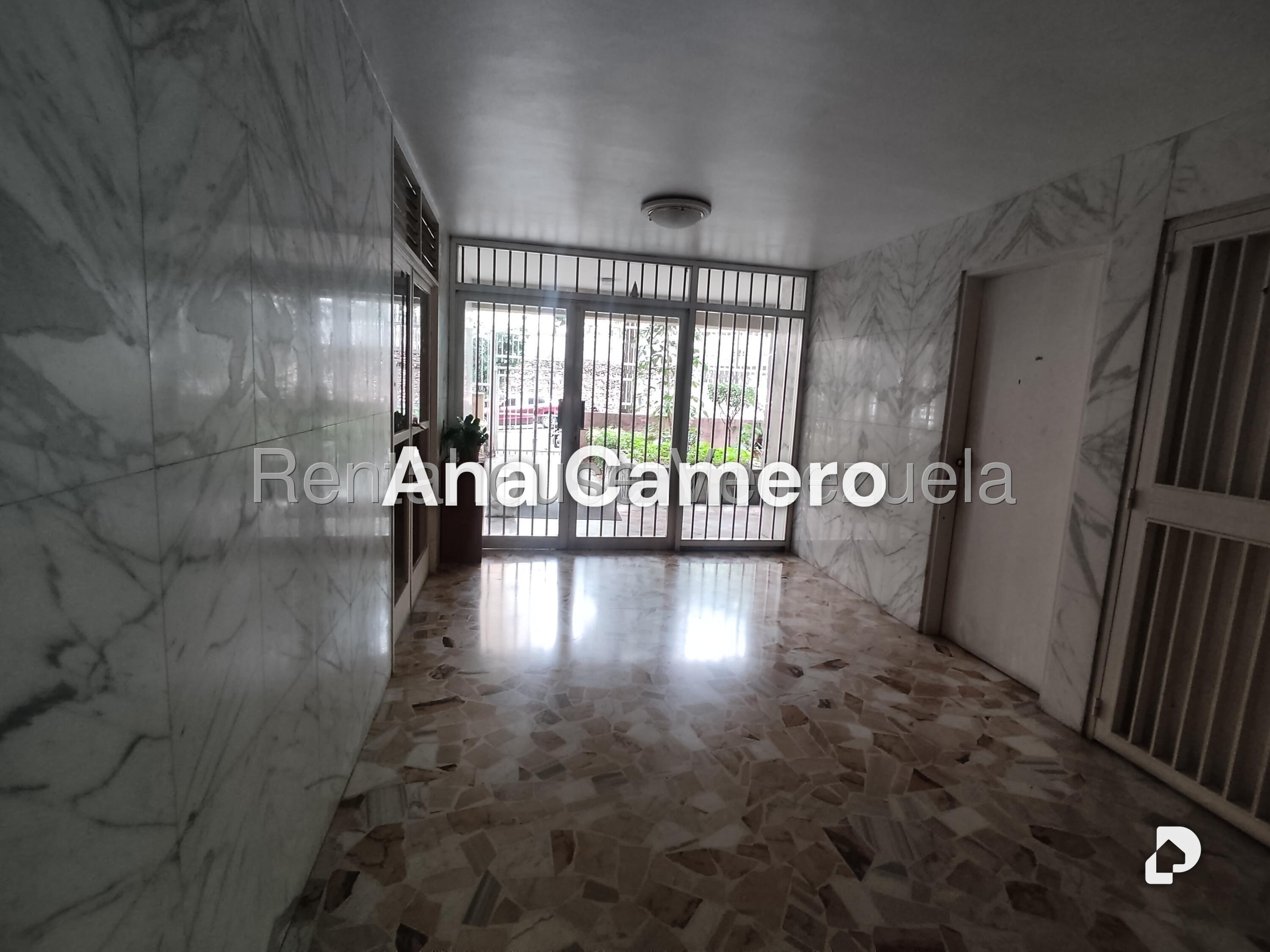 Apartamento en La Urbina, Caracas – 16