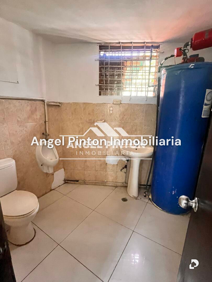 Local comercial en Avenida Bella Vista, Maracaibo – 13
