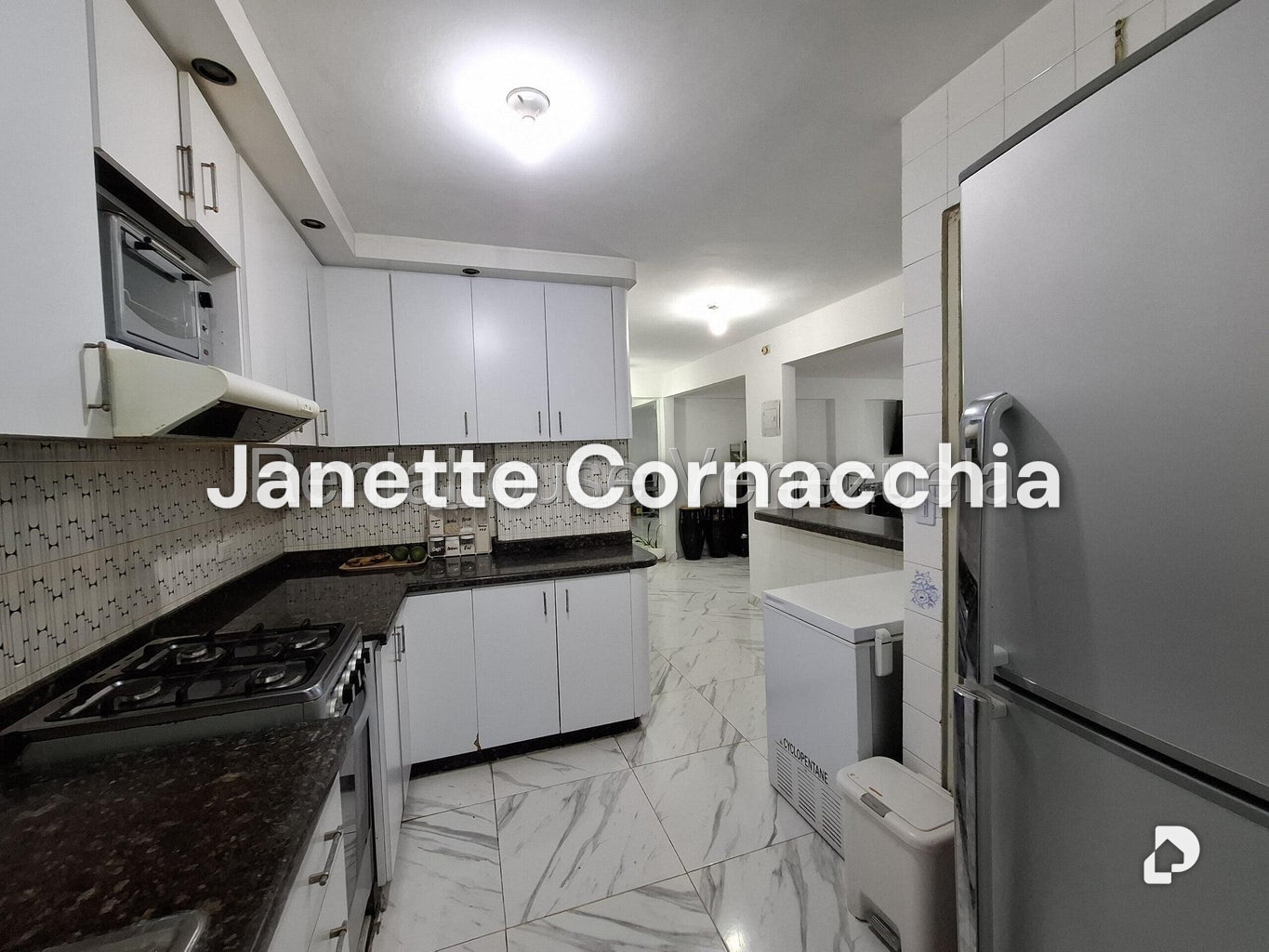 Apartamento en La Urbina, Caracas – 12