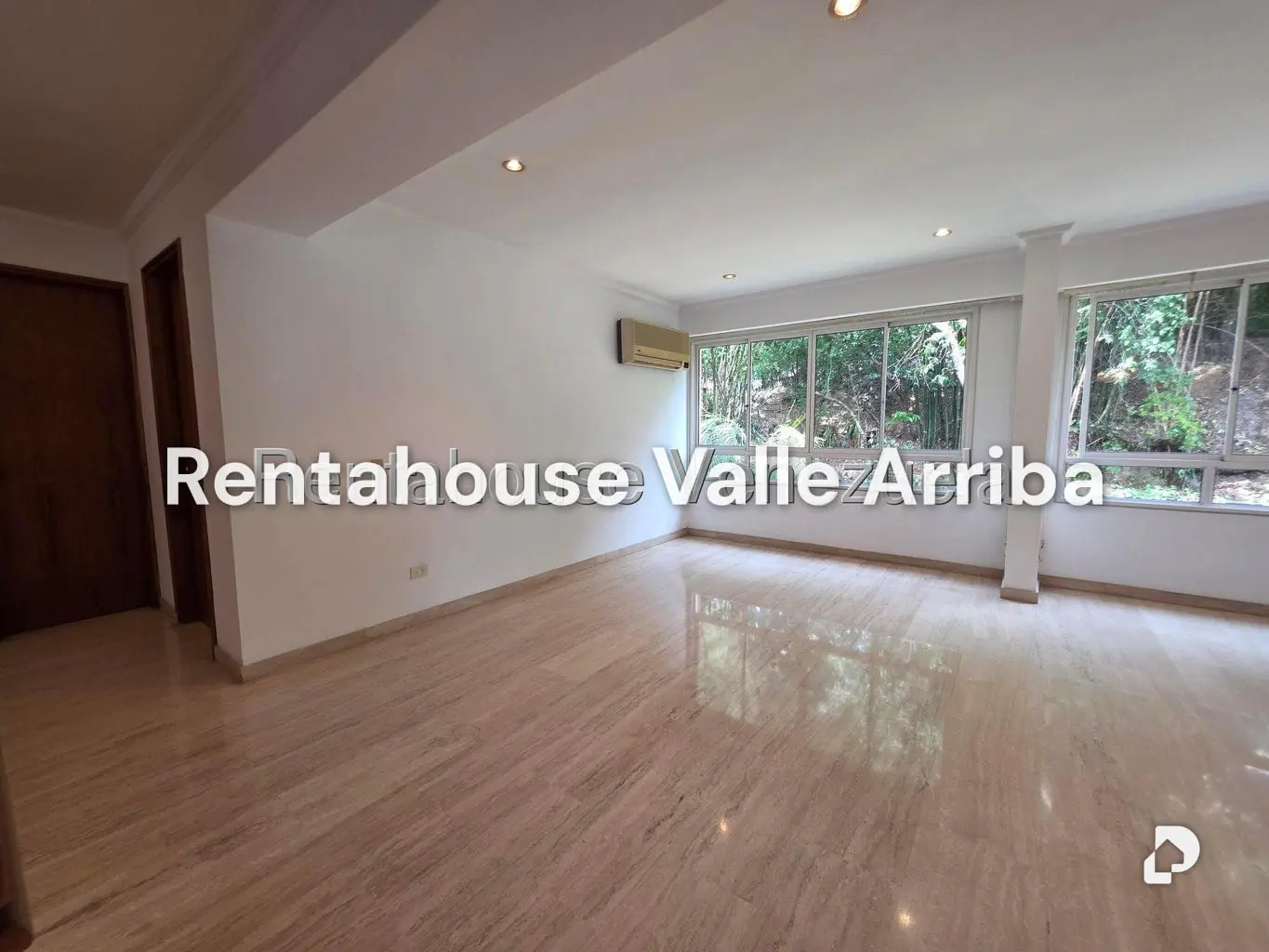 Apartamento en Las Mercedes, Caracas – 13