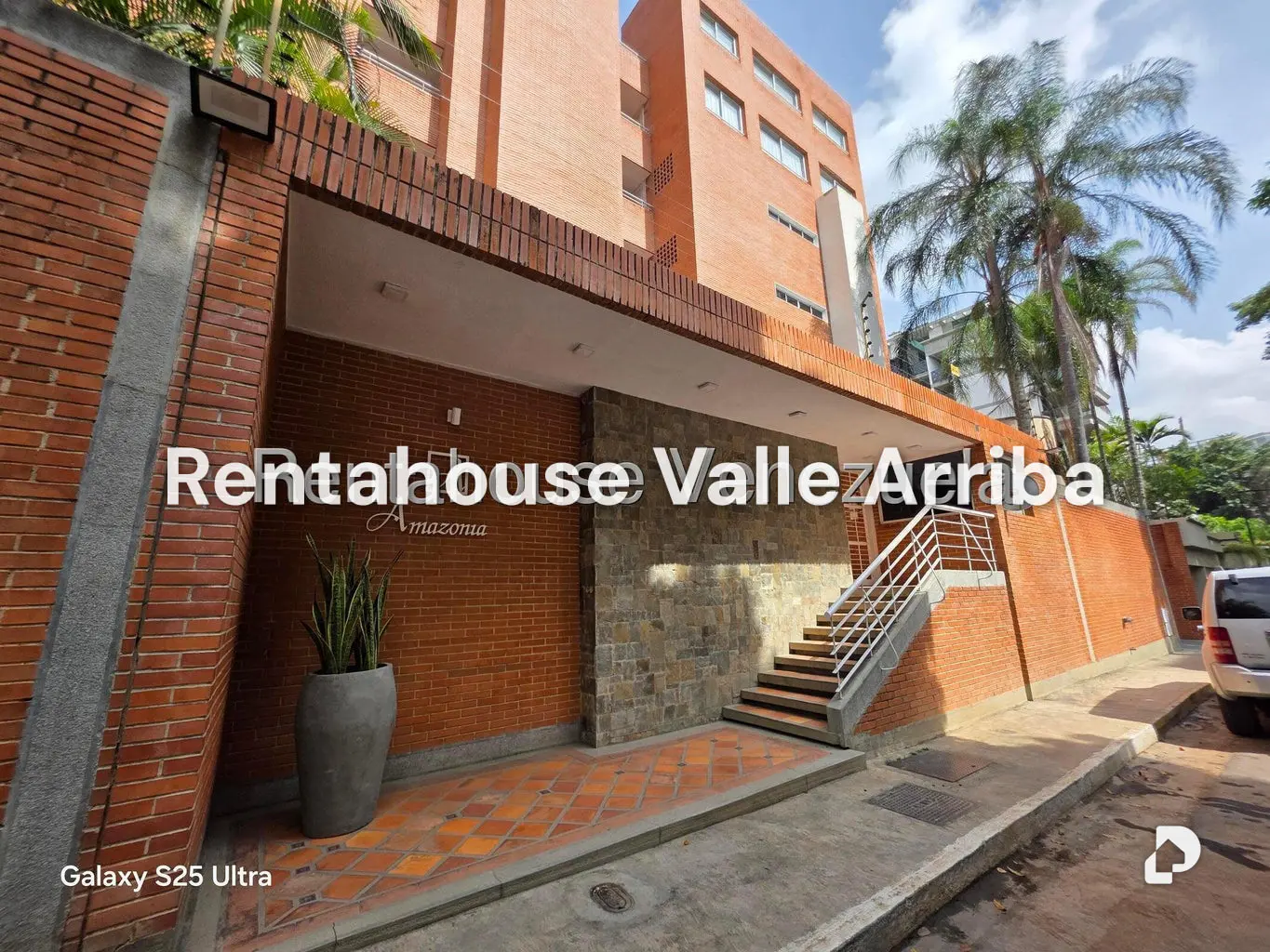 Apartamento en Las Mercedes, Caracas – 1