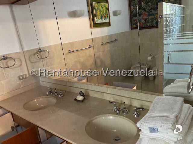 Casa en La Lagunita Country Club, Caracas – 19
