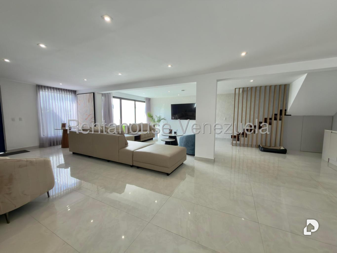 Casa en El Cafetal, Caracas – 12