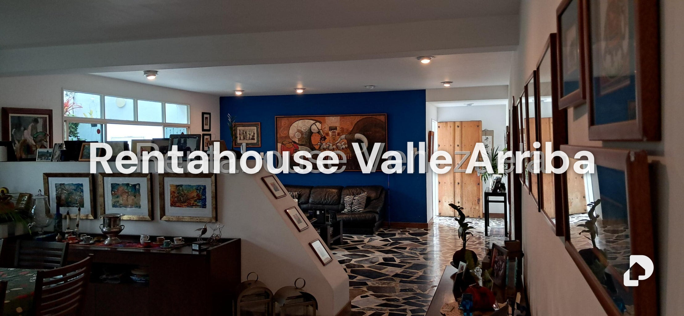 Casa en Altamira, Caracas – 28