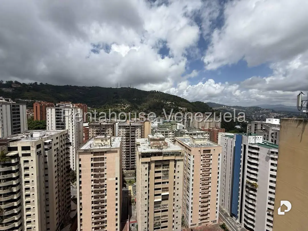 Apartamento en El Cigarral, Caracas – 25
