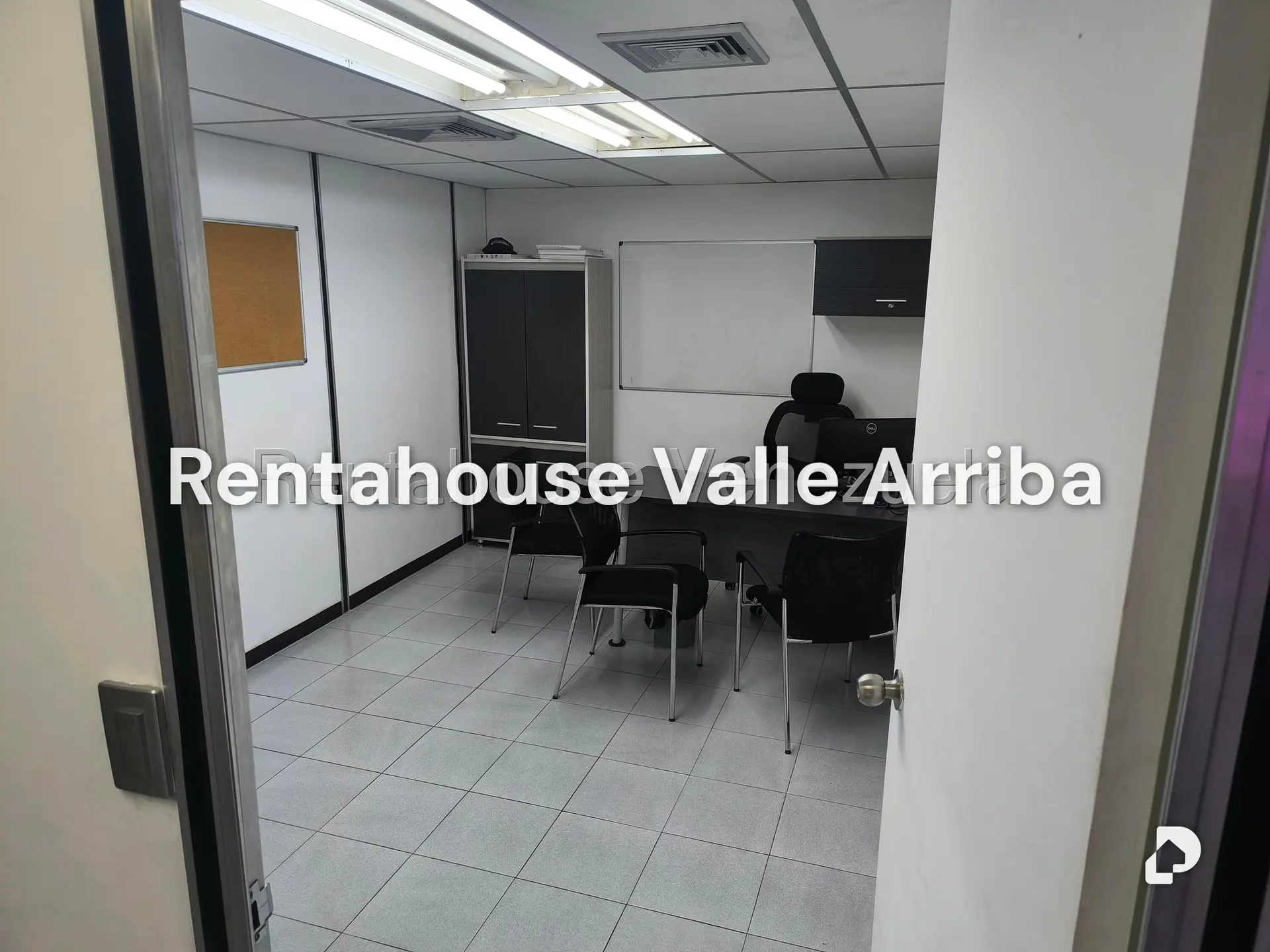 Oficina en Las Acacias, Caracas – 12