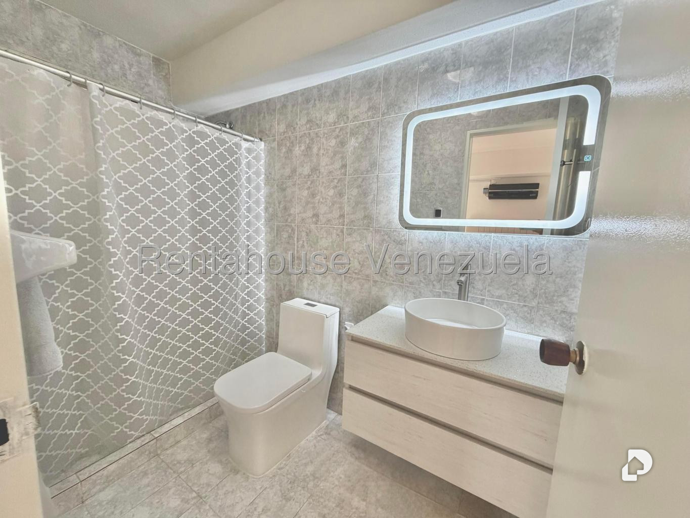 Apartamento en El Cigarral, Caracas – 7