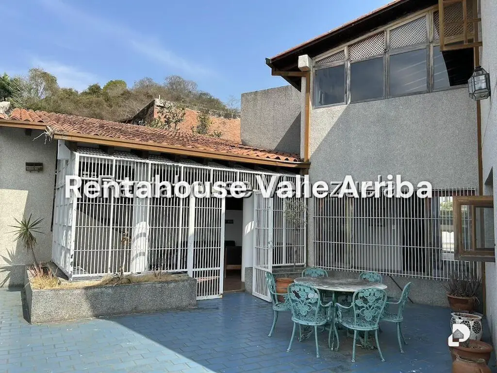 Casa en Santa Paula, Caracas – 29