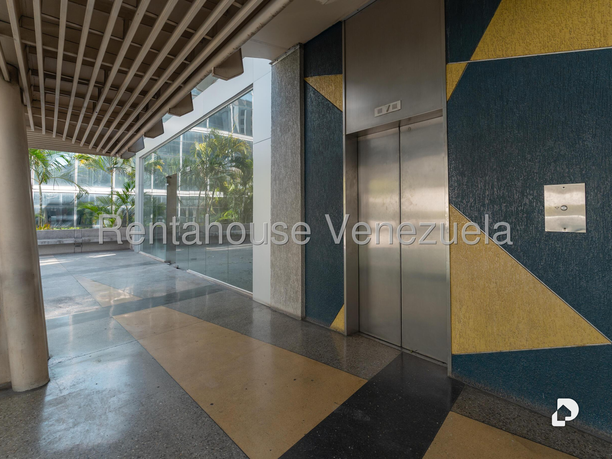 Local comercial en Sabana Grande, Caracas – 4