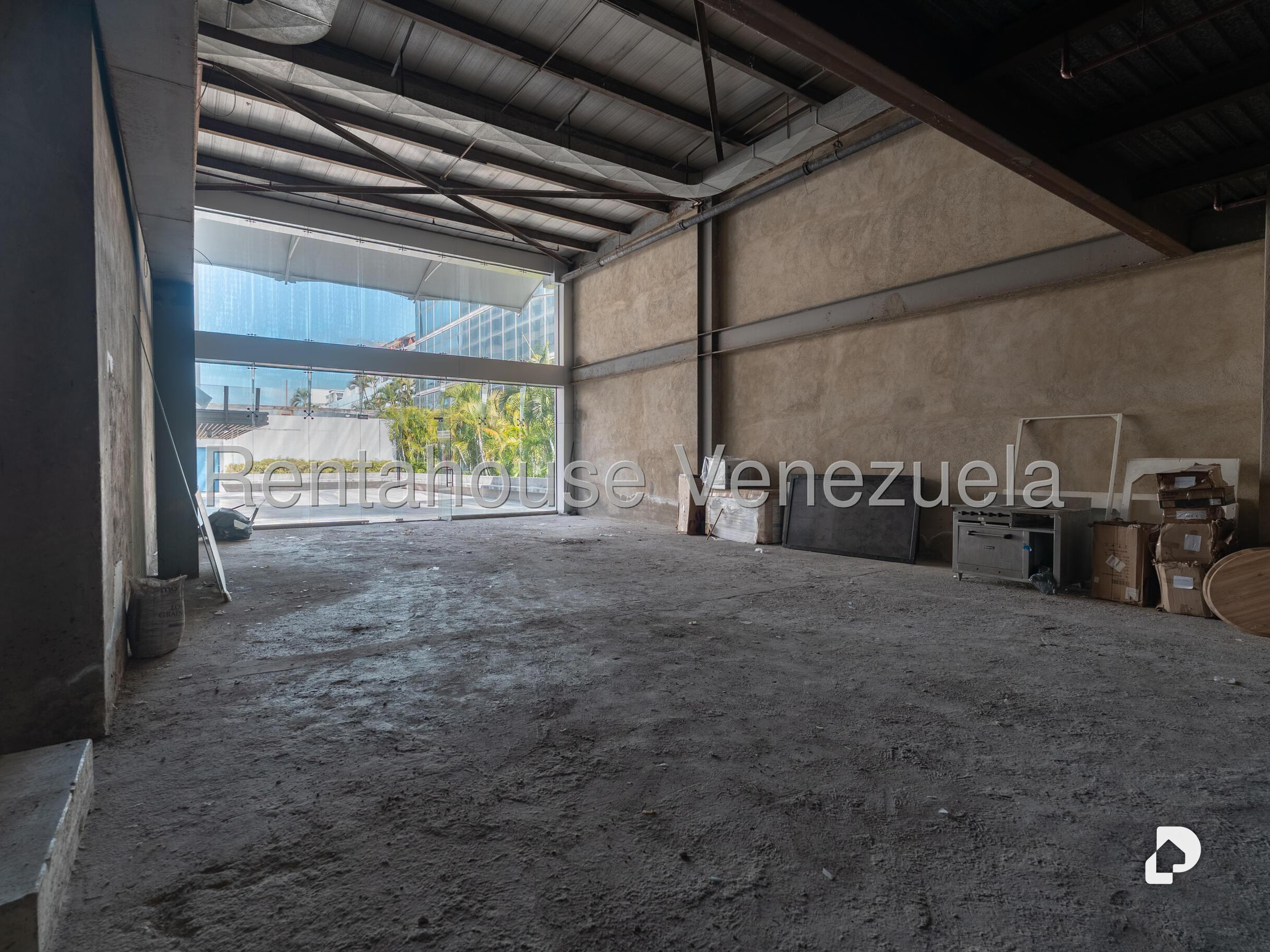Local comercial en Sabana Grande, Caracas – 13